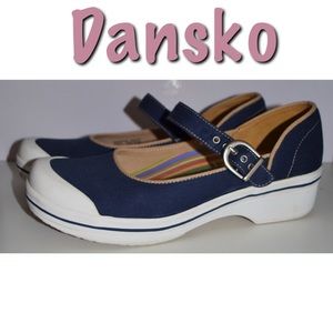 Dansko Mary Jane blue jean clogs sz 41 (10)